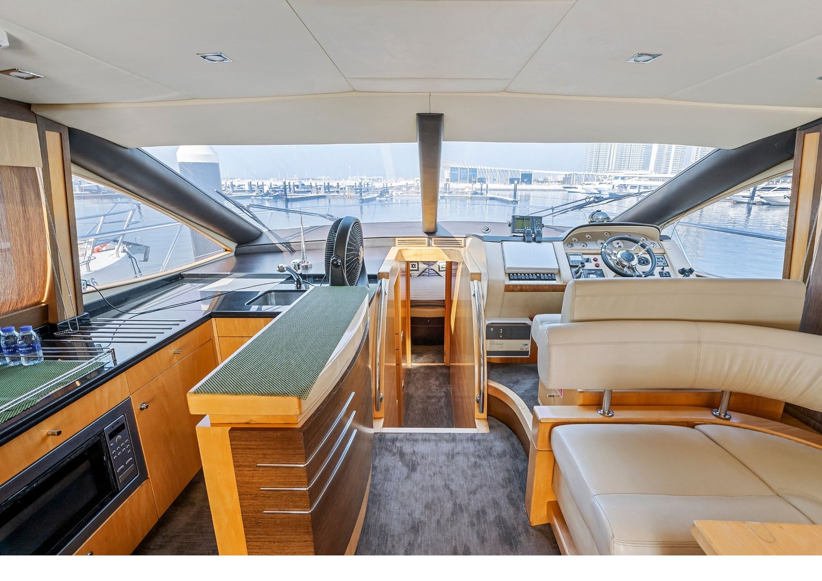 55ft Luxury Yacht View